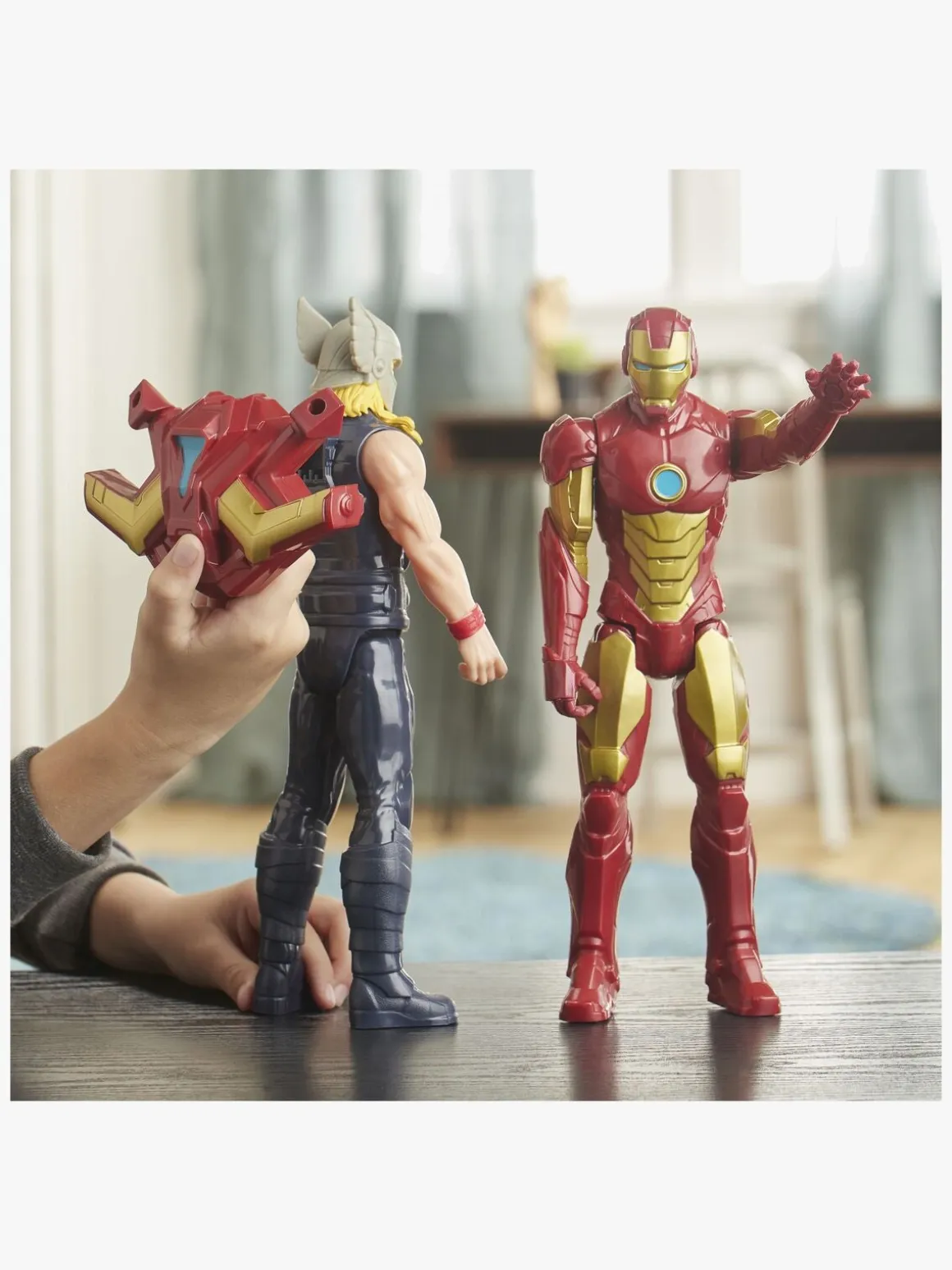 Marvel Avengers Titan Hero Figur Thor